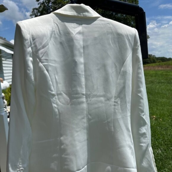 NWT Novaluxe Jasmina Tuxedo suit Blazer only color White Ivory size XS - Picture 8 of 9